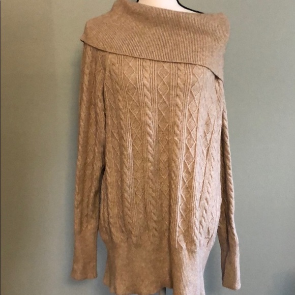 REV cowl/off the shoulder sweater - Picture 1 of 6